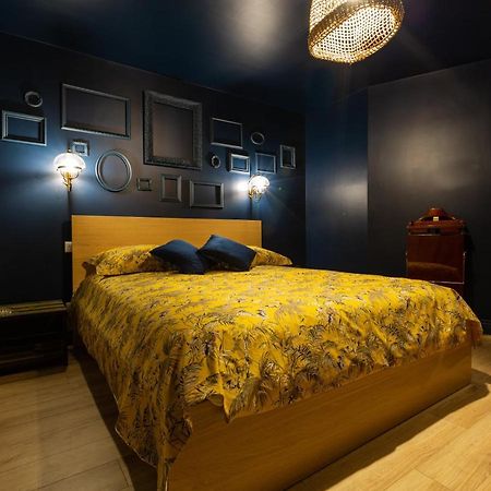 Les Dames-Jeannes Bed & Breakfast Chavot-Courcourt Bagian luar foto