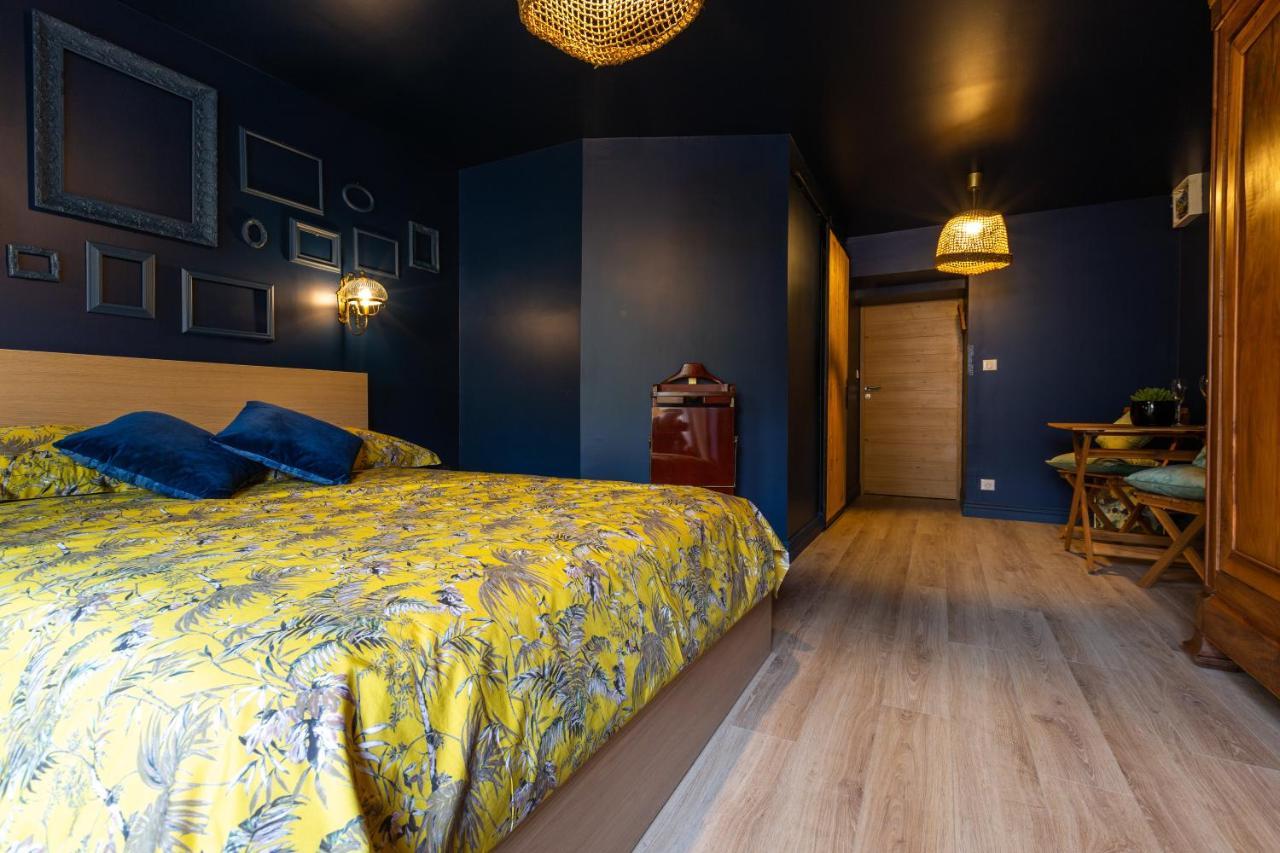 Les Dames-Jeannes Bed & Breakfast Chavot-Courcourt Bagian luar foto