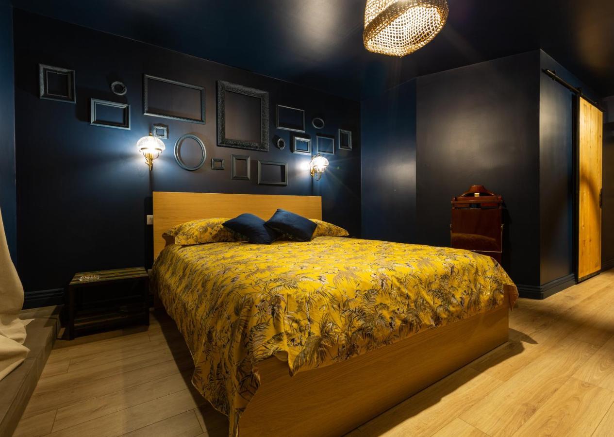 Les Dames-Jeannes Bed & Breakfast Chavot-Courcourt Bagian luar foto